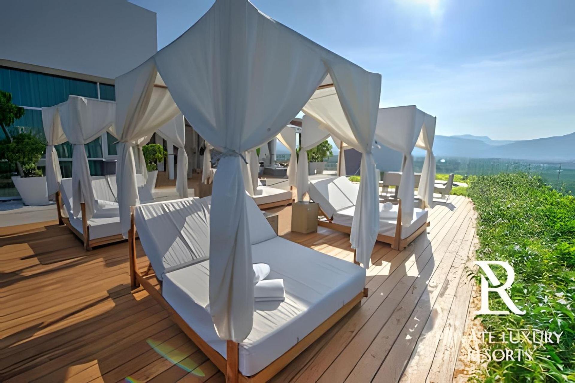 Grand Luxxe Two Bedroom Villa- Нуэво-Вальярта Экстерьер фото